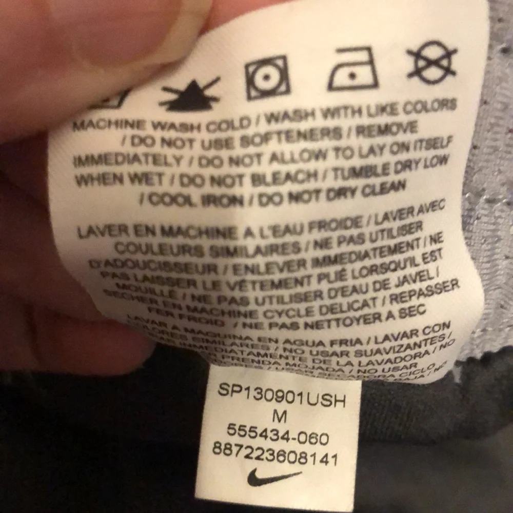 Nike Dri-fit Shorts - Picture 5 of 9